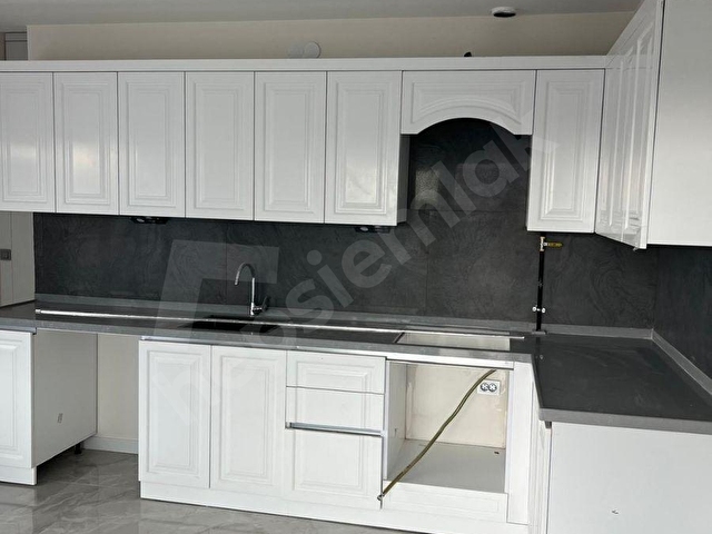 KONYA SELÇUKLU MERAM TIP YAKINI KİRALIK 4+1 DAİRE