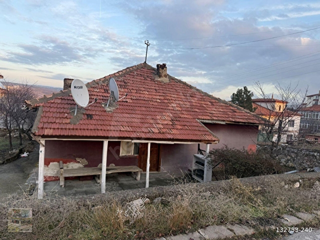 BEYAZIT MAHALLESİ MESİRE ALANI ÜST TARAFINDA SATILIK MÜSTAKİL EV - Görsel 6