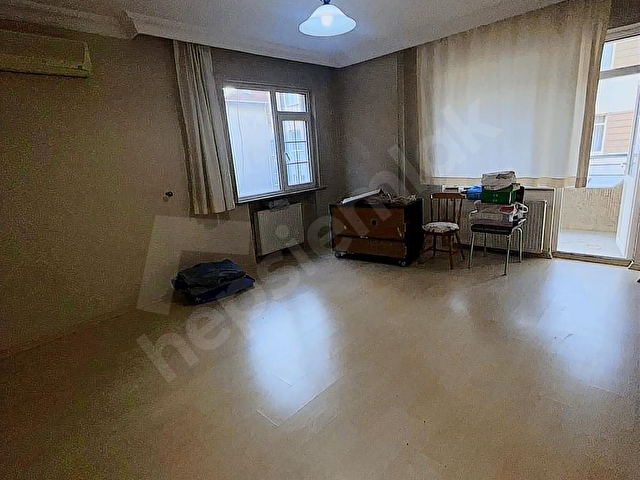 -917 GÜNGÖREN HAZNEDARDA SATILIK 4+1 ARA KAT DAİRE - Görsel 10