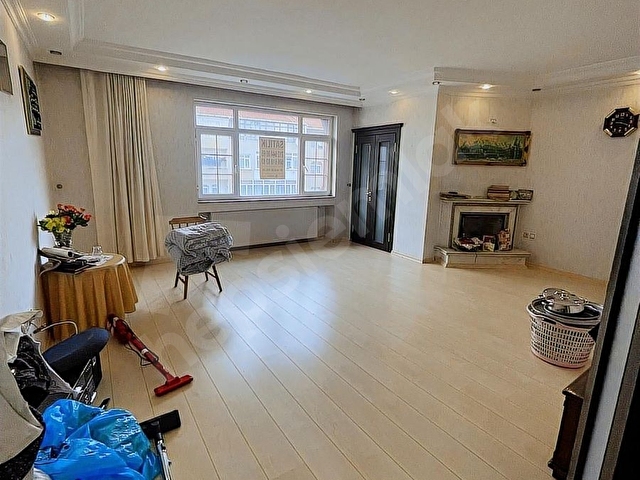 -917 GÜNGÖREN HAZNEDARDA SATILIK 4+1 ARA KAT DAİRE - Görsel 4