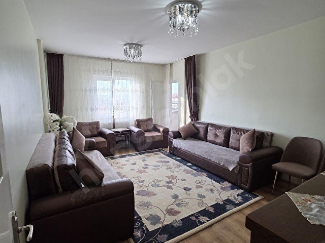 SAFİRDEN BEYAZŞEHİRDE CADDE ÜZERİNDE SATILIK BAKIMLI DAİRE - Görsel 6