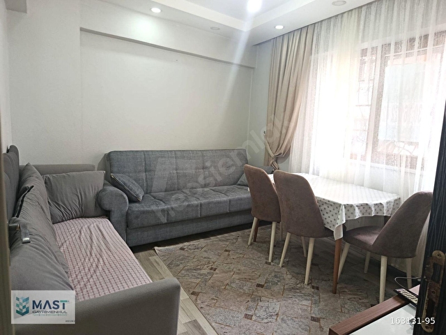 MECİDİYEKÖY GÜLBAHARDA GİRİŞ KAT AYRI MUTFAKLI KİRALIK 2+1