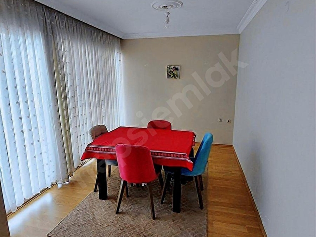Bahçelievlerde 3+1 Aydınlık Bakımlı Daire - Görsel 14