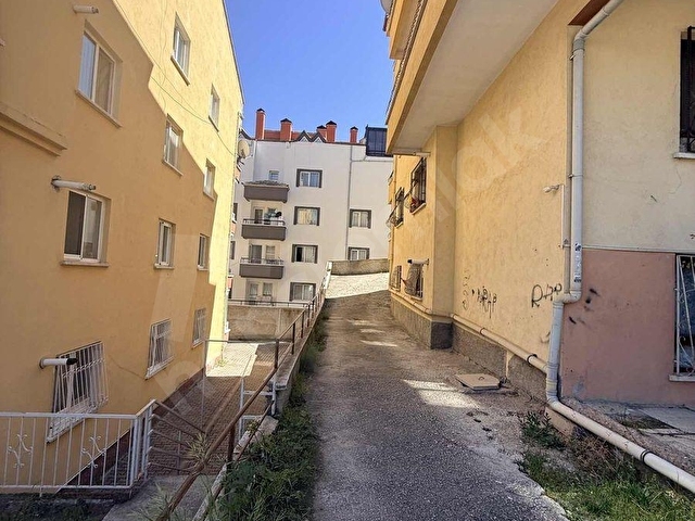 CEVİZLİDERE CADDESİNE 3.BİNA DA SATILIK DAİRE - Görsel 10