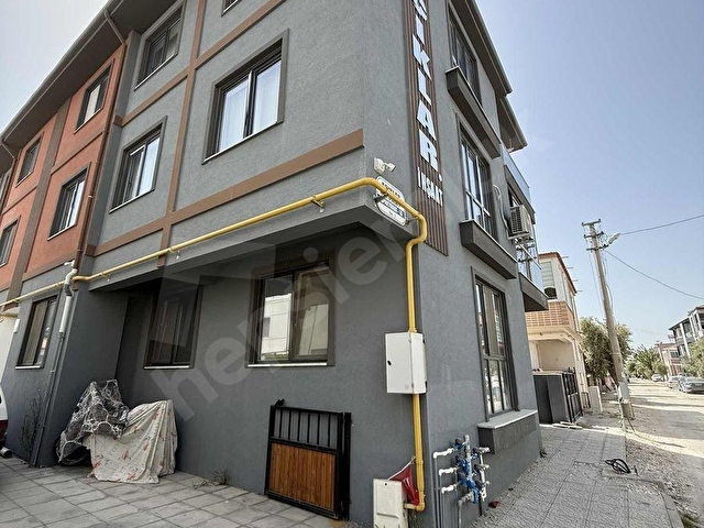 MUĞLA BAYIRDA KİRALIK 3+1 KULLANIŞLI DAİRE - Görsel 2