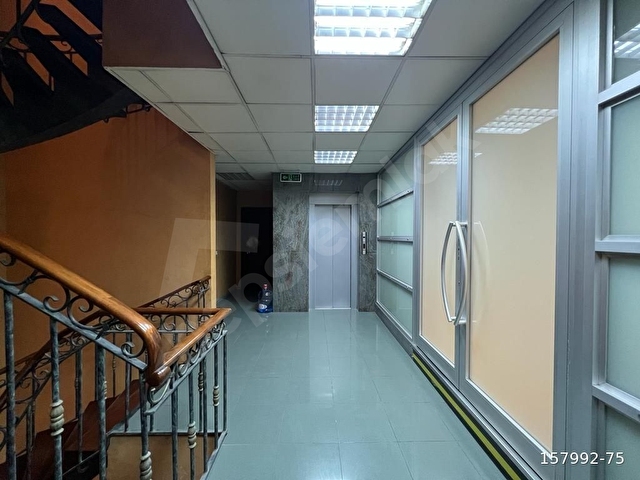 MERKEZDE METROYA YAKIN KİRALIK 4000 M2 İŞYERİ DEPO OFİS - Görsel 19