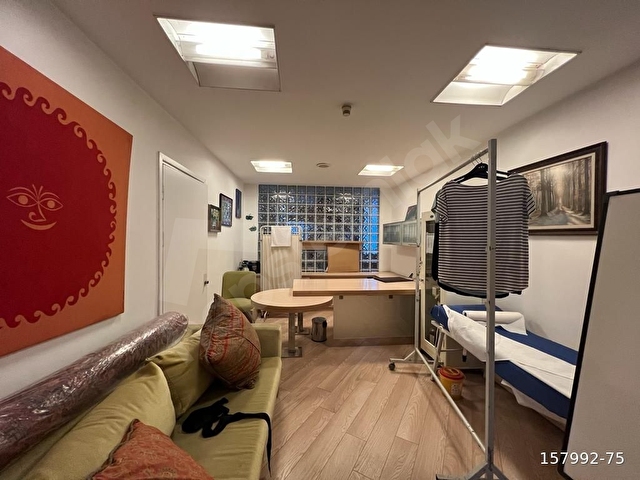 MERKEZDE METROYA YAKIN KİRALIK 4000 M2 İŞYERİ DEPO OFİS - Görsel 15