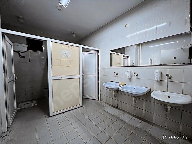 MERKEZDE METROYA YAKIN KİRALIK 4000 M2 İŞYERİ DEPO OFİS - Görsel 27