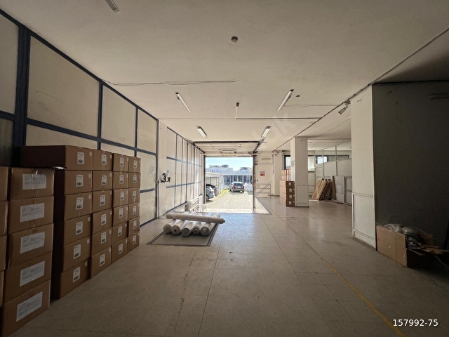 MERKEZDE METROYA YAKIN KİRALIK 4000 M2 İŞYERİ DEPO OFİS - Görsel 17