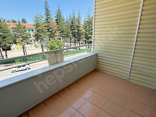 TÜRBE MAHALLESİNDE KİRALIK 3+1 GENİŞ DAİRE - Görsel 7