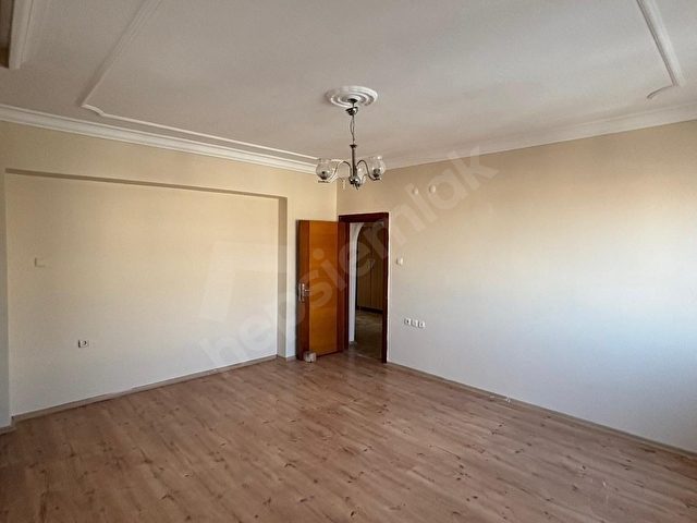 AKSOYDAN GAZİLERDE FIRSAT DAİRE