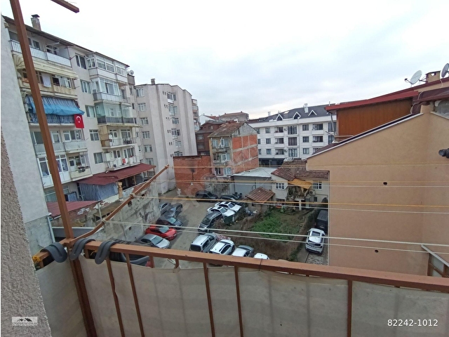 ENGİNDENİZ EMLAKtan ÇARŞI MERKEZDE SATILIK 2+1 ODA DAİRE - Görsel 13