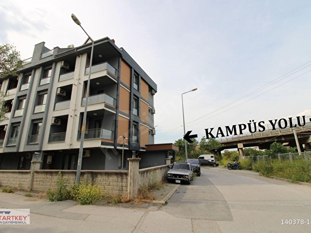 Kampüs Yolu Üzerinde Ayrı Mutfaklı,Klimalı, Asansörlü Eşyalı 1+1 - Görsel 16