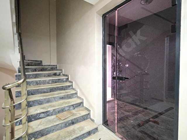 YÜKSEL ŞAHİNDEN KOSOVADA VEYSEL KARANİ CD. CİVARI ASANSÖRLÜ SIFIR LÜKS 3,5+1 DAİRE - Görsel 22