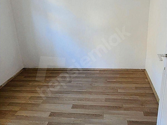 METROYA 4 DAKİKA DÜZ AYAK 3+1 SATILIK - Görsel 8