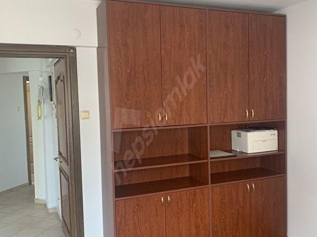 KIBRIS ŞEHİTLERİNİN EN İYİ KONUMUNDAKİ APARTMANDA KİRALIK OFİS - Görsel 18