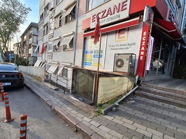 ZEYNEP KAMİL HASTANESİNE 50 M. CADDEDE 165 M² GİRİŞ ALTI DÜKKAN - Görsel 4