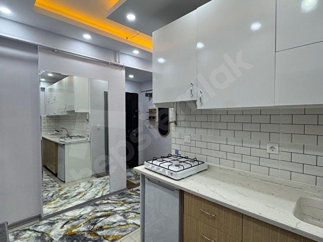 MUHTAR EMLAKTAN HİLTON YANINDA SIFIR EŞYALI 1+1 SATILIK APART - Görsel 5
