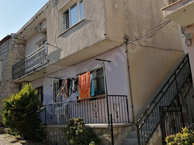 ÇEŞME ALAÇATIDA SATILIK İKİ KATLI MÜSTAKİL EV - Görsel 7