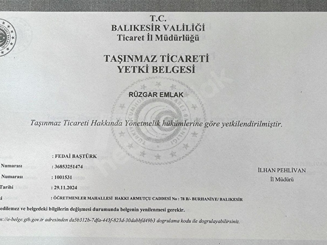 Öğretmenler Mahallesi Minibüs Caddesinde Satılık Cepheli Dükkan