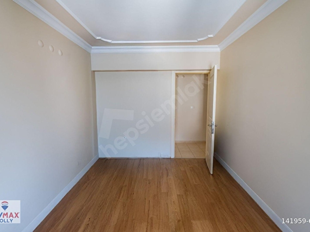 NARLIDERE DENİZ MANZARALI OTOPARKLI SİTE İÇİ SATILIK 3+1 DAİRE - Görsel 14