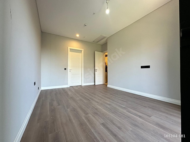 ÇAMLIVADİ DE 2+1 BÜYÜK TİP SİTE İÇERİSİ SATILIK FIRSAT BOŞ DAİRE - Görsel 14