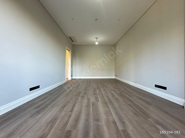 ÇAMLIVADİ DE 2+1 BÜYÜK TİP SİTE İÇERİSİ SATILIK FIRSAT BOŞ DAİRE - Görsel 3