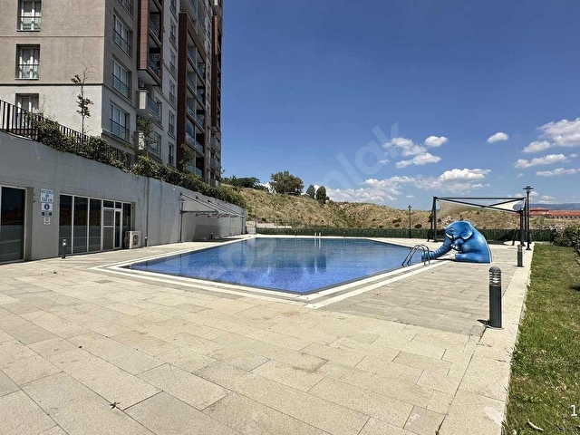 Yenitepe Evleri 1. Etap Havuz Manzaralı Eşyalı Kiralık 2+1 - Görsel 2