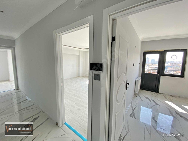 DİKKALDIRIMDA ACEMLER METRO YANI SATILIK 2+1 SIFIR ARAKAT DAİRE - Görsel 13