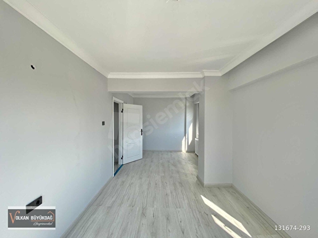 DİKKALDIRIMDA ACEMLER METRO YANI SATILIK 2+1 SIFIR ARAKAT DAİRE - Görsel 7