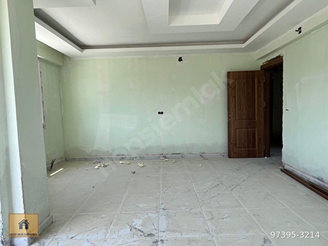 ÇEKMECE AYTEMİZ PETROL CİVARI SATILIK GİRİŞ BAHÇE KATI 2+1 110M2 KULLANIŞLI SIFIR FERAH DAİRE - Görsel 2