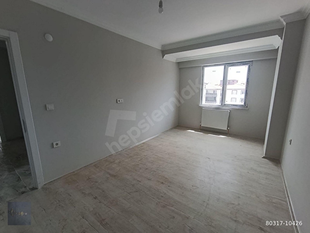&KERİMDEN AYVACIKDA SATILIK ARA KAT KAPALI MUTFAK GENİŞ DAİRE - Görsel 10