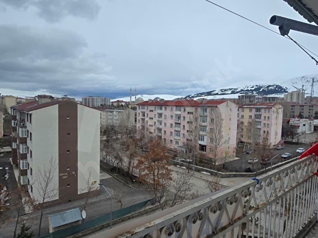 İKON GMDDEN FORUM AVM YAKINI SATILIK 3+1 DAİRE - Görsel 17