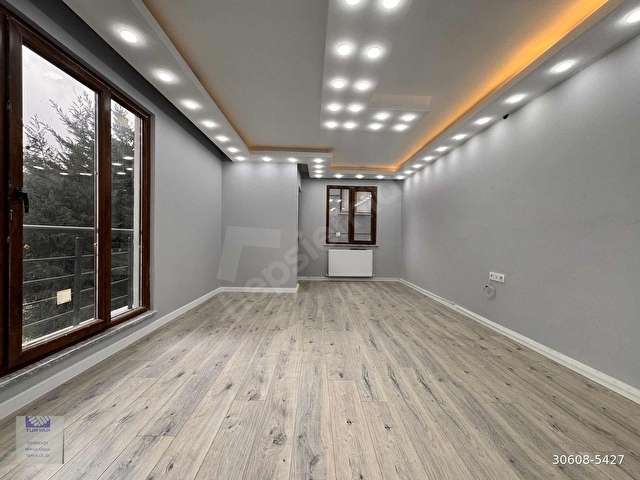 MERKEZ MAHALLESİNDE KAPALI OTOPARKLI ÇİFT BALKONLU 2+1 DAİRE - Görsel 7