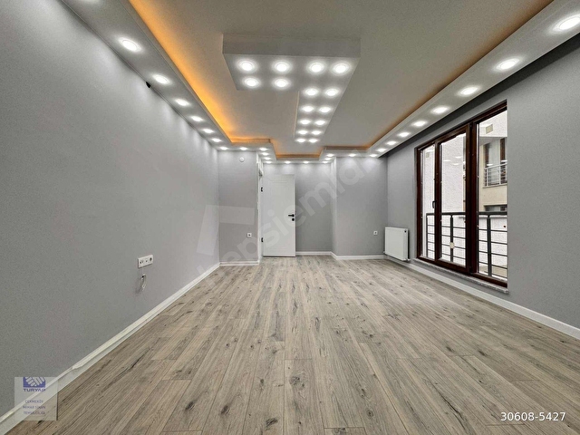MERKEZ MAHALLESİNDE KAPALI OTOPARKLI ÇİFT BALKONLU 2+1 DAİRE - Görsel 16