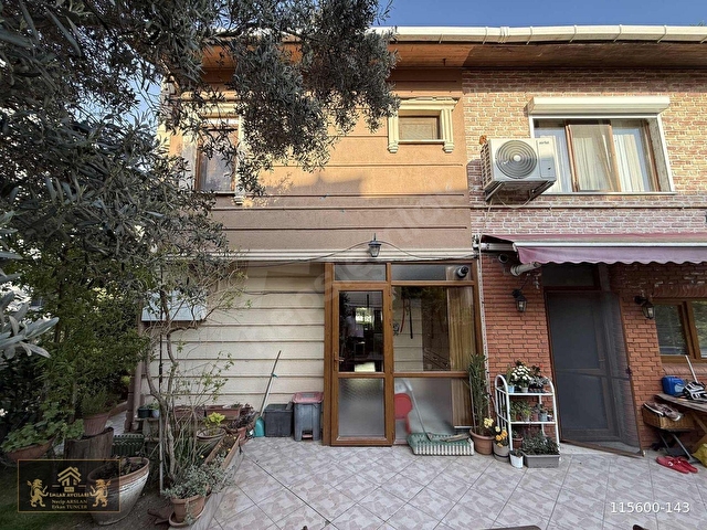 Deryakentte Satılık Deniz Manzaralı 3+1 Köşe Villa - Görsel 24