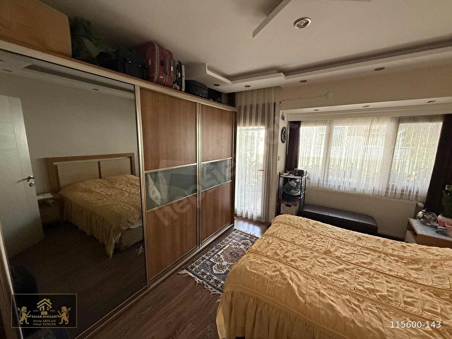 Deryakentte Satılık Deniz Manzaralı 3+1 Köşe Villa - Görsel 12