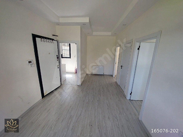 NİLÜFER EMLAKTAN 2+1 ASANSÖRLÜ 1 YAŞINDA KOT 1 SATILIK DAİRE - Görsel 2