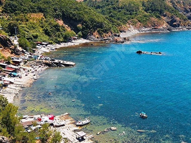 ANADOLU FENERİ 1 DAK.2 DAİRELİ KREDİYE UYGUN 140m2 SATILIK BİNA