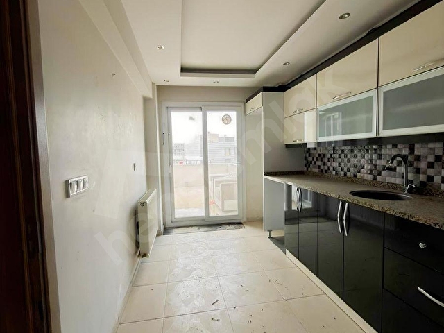 MANİSA MURADİYE MAH. 2+1 K. MUTFAK TERASLI KİRALIK DAİRE - Görsel 6