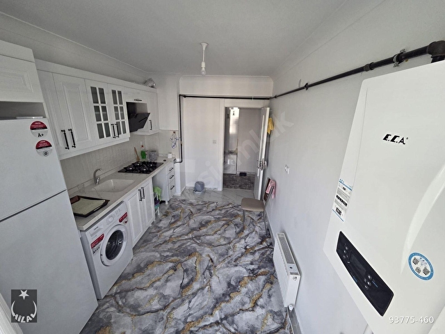 HİLALDEN Y.BAYINDIRDA CADDE DİBİ YENİ BİNADA FULL YAPILI DAİRE - Görsel 5