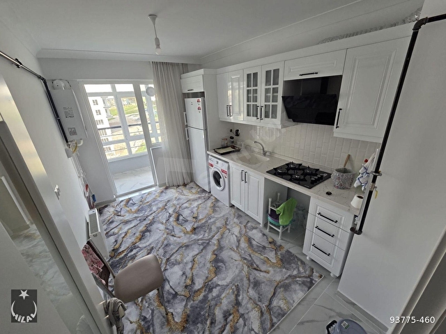 HİLALDEN Y.BAYINDIRDA CADDE DİBİ YENİ BİNADA FULL YAPILI DAİRE - Görsel 8
