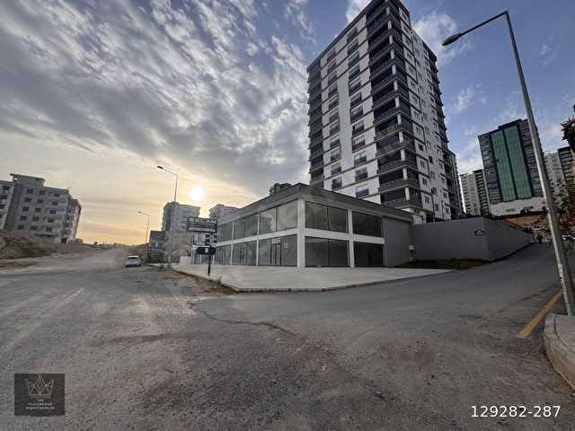 KONAK MEVKİDE 510M2 2 KATLI KİRALIK DÜKKAN - Görsel 3