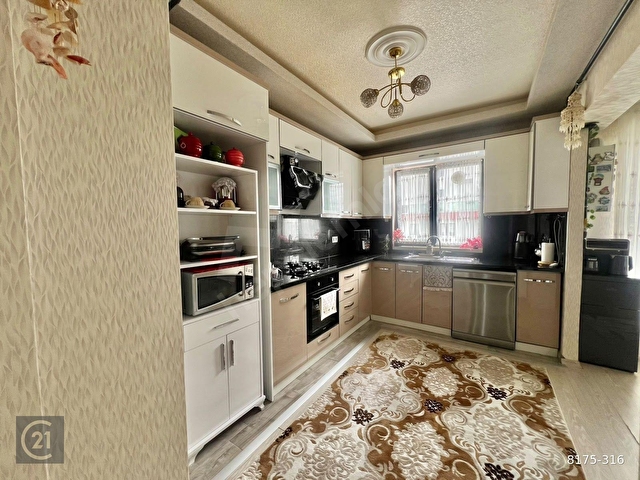 GÜNEŞ PARK EVLERİNDE | VADİ MANZARALI | 240 m² 5+1 DUBLEKS - Görsel 11