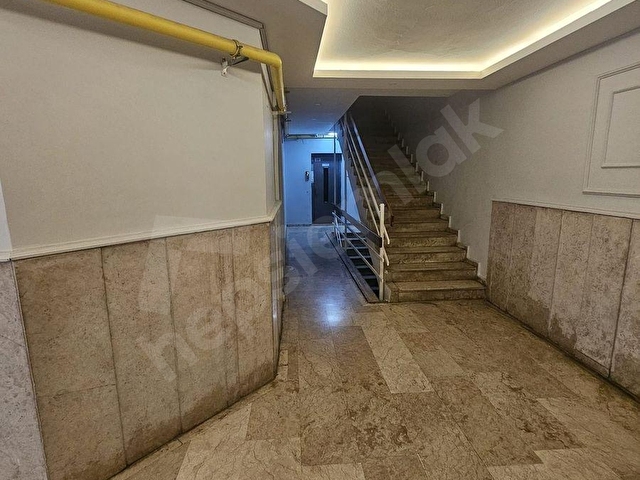 Şehir Merkezinde Kiralık Taşınmaya Hazır 3+1 Daire - Görsel 17