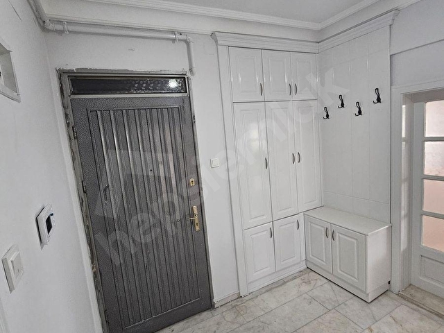 Şehir Merkezinde Kiralık Taşınmaya Hazır 3+1 Daire - Görsel 13