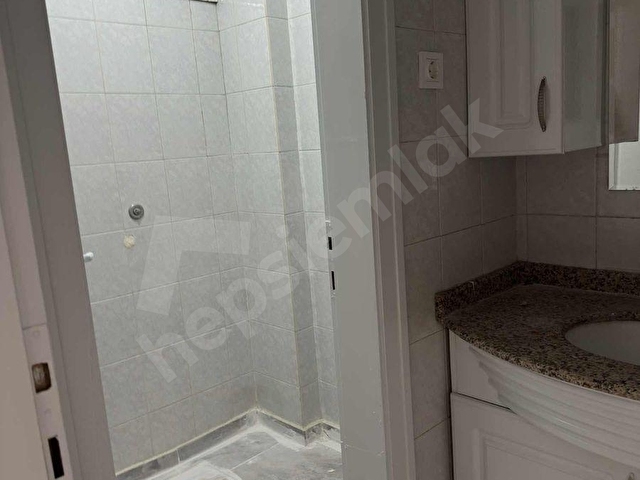Şehir Merkezinde Kiralık Taşınmaya Hazır 3+1 Daire - Görsel 14