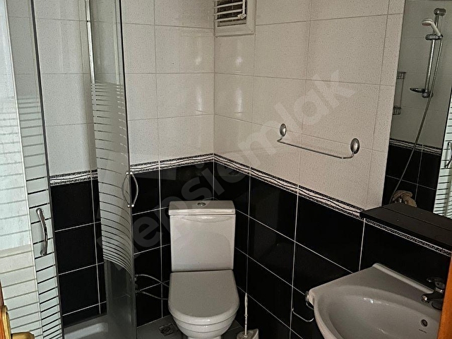 EYÜPSULTAN RAMİ DE ÇARŞININ BİTİMİNDE ARA KAT KİRALIK DAİRE - Görsel 7
