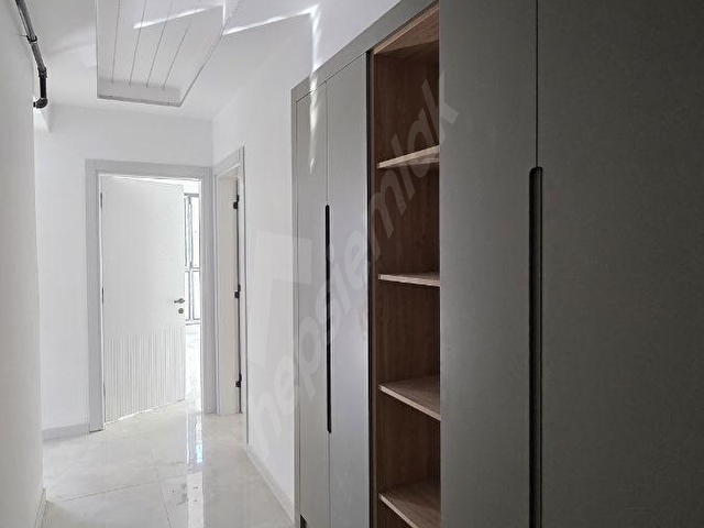 ÇAKMAK PAZARA YAKIN GENİŞ EBEVEYN BANYOLU 3+1 KİRALIK DAİRE - Görsel 4