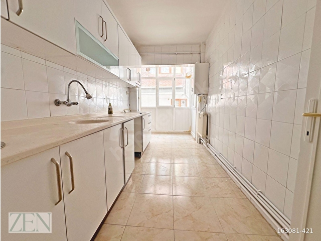 HASTANE YAKINIETLİK CADDESİ ÜZERİ ARA KAT YENİ BOYALI TEMİZ 3+1 - Görsel 16